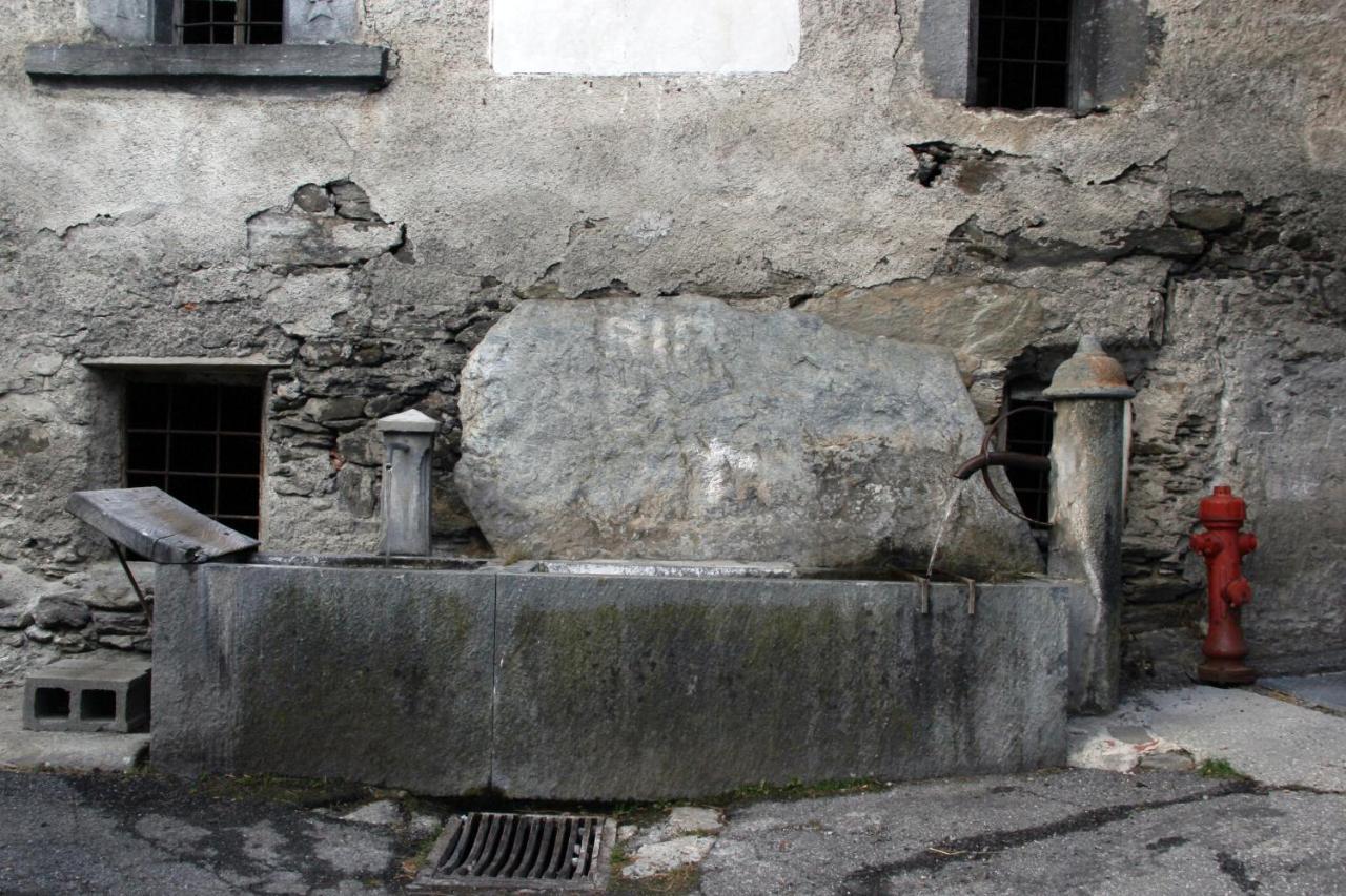 Cantina Alpina Salbertrand Buitenkant foto