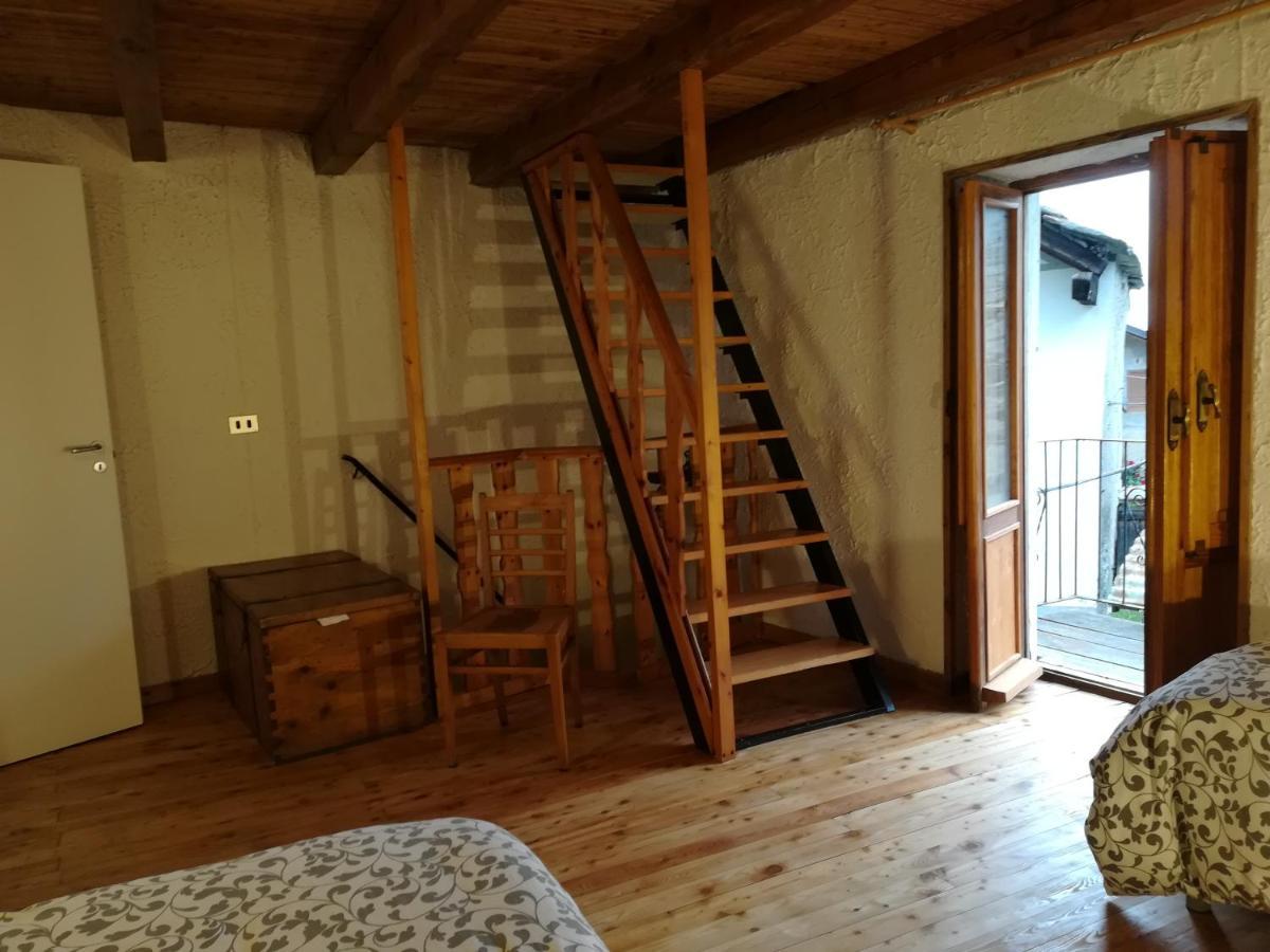 Cantina Alpina Salbertrand Buitenkant foto
