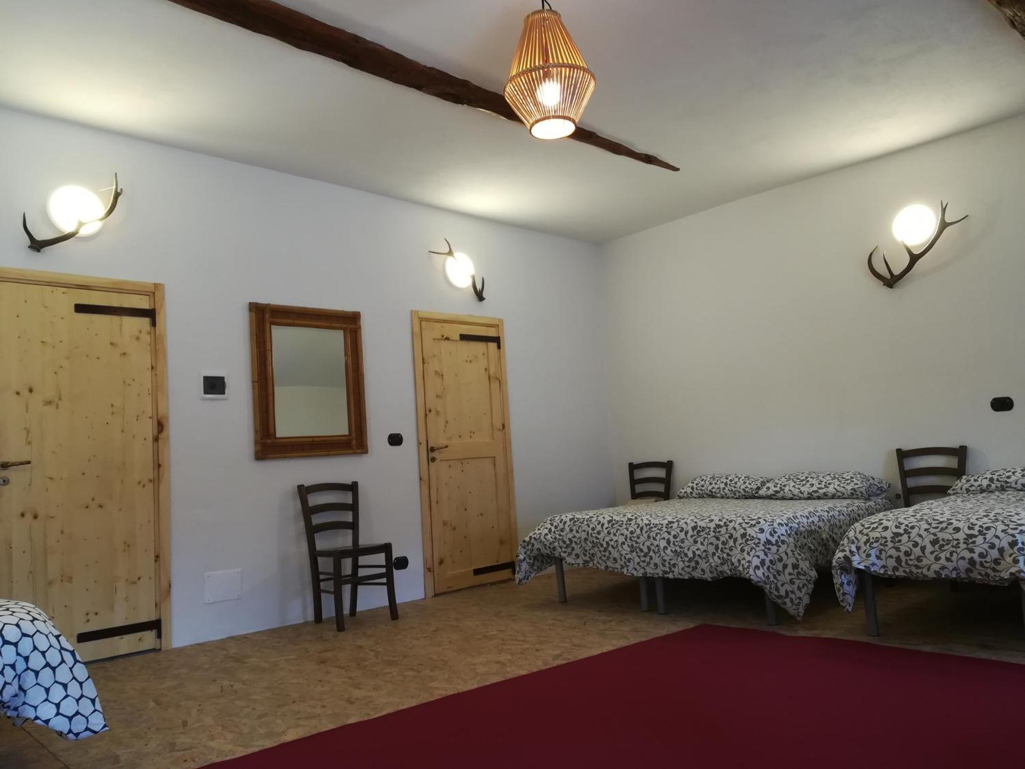 Cantina Alpina Salbertrand Buitenkant foto